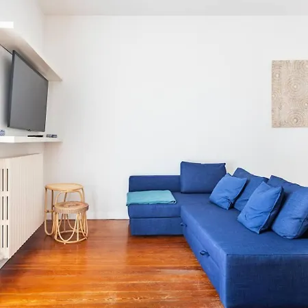 Bocconi Ampio Trilocale Apartman Milánó