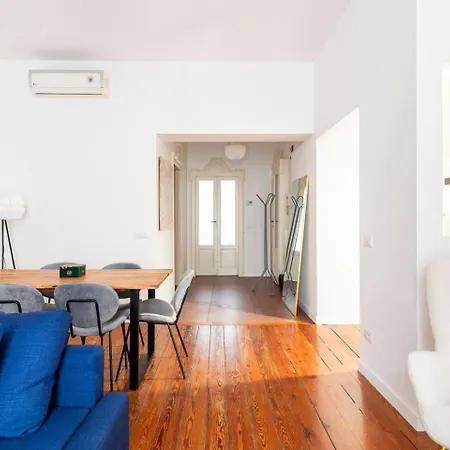 Daire Welkhom Bocconi Modern 2 Bdr Milano